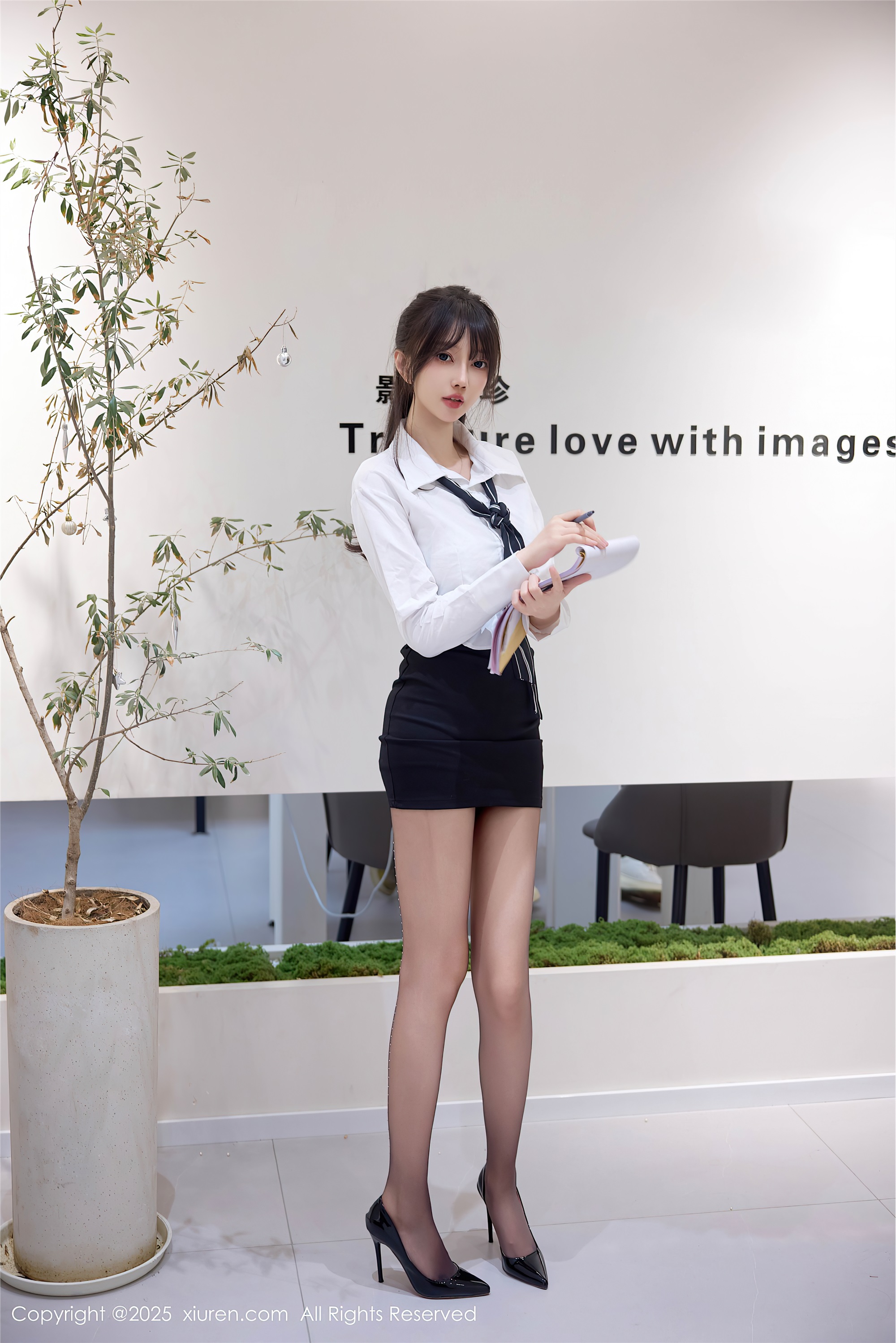 Xiuren秀人网 2025.08.11 NO.10636 玥儿玥er